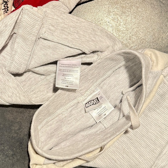 Marvel Spider-Themed Kids Costume - Red and Cream - Picture 6 of 12